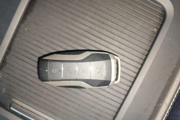 Used BYD Tang 2019 2.0T Automatic SmartConnect Luxury Edition 5 Seats China VI Standard