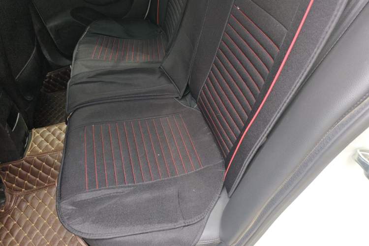 Used Roewe 360 2015 1.5L Manual Luxury Edition Left Rear Seat