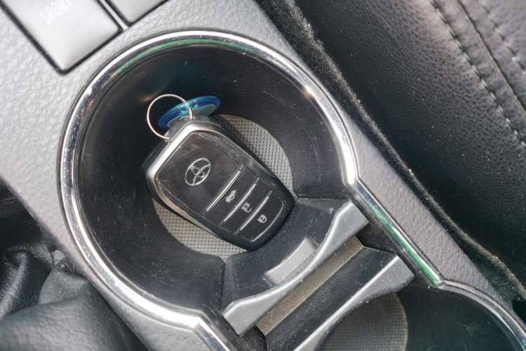 Used Toyota Corolla 2018 1.2T S-CVT GL-i Zhihui Edition Vehicle Key