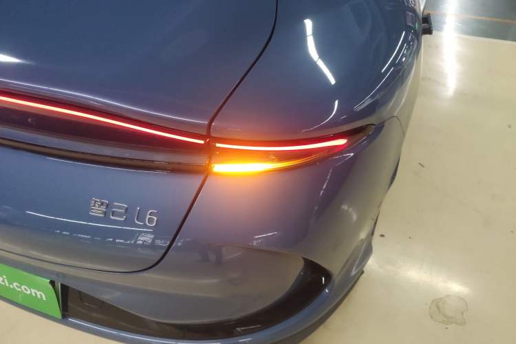 Used IM L6 2024 Max Standard Edition Right Rear Taillight