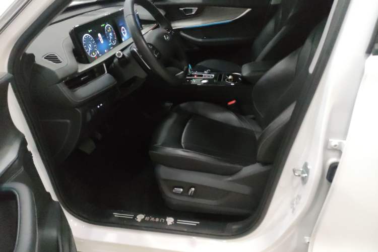 Used Chery Tiggo 8 PLUS 2022 290TGDI DCT Haoting Edition
