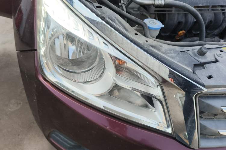 Used Venucia T70 2015 1.6L Manual Ruixing Edition Right Front Headlight