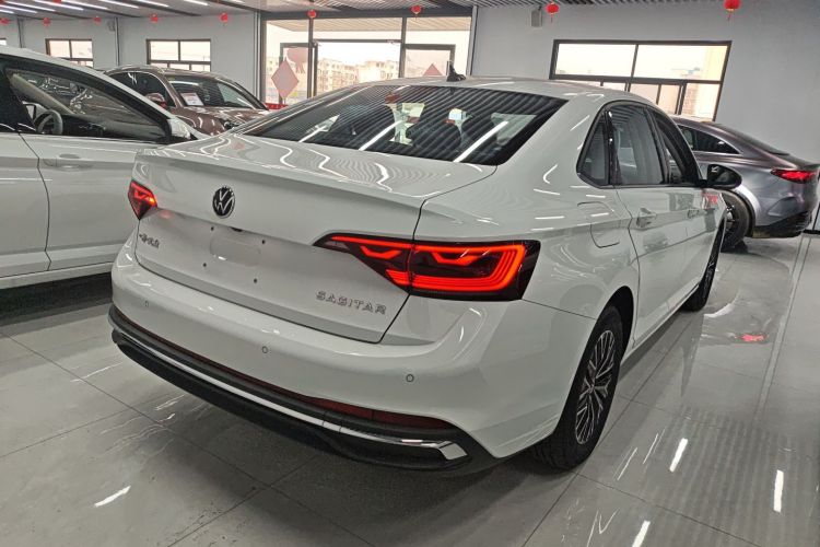 Used Volkswagen Sagitar 2025 Facelift 200TSI DSG Flyover Edition
