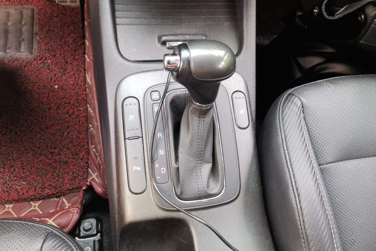 Used Kia Shuma 2014 1.6T Flagship Edition China IV Standard
