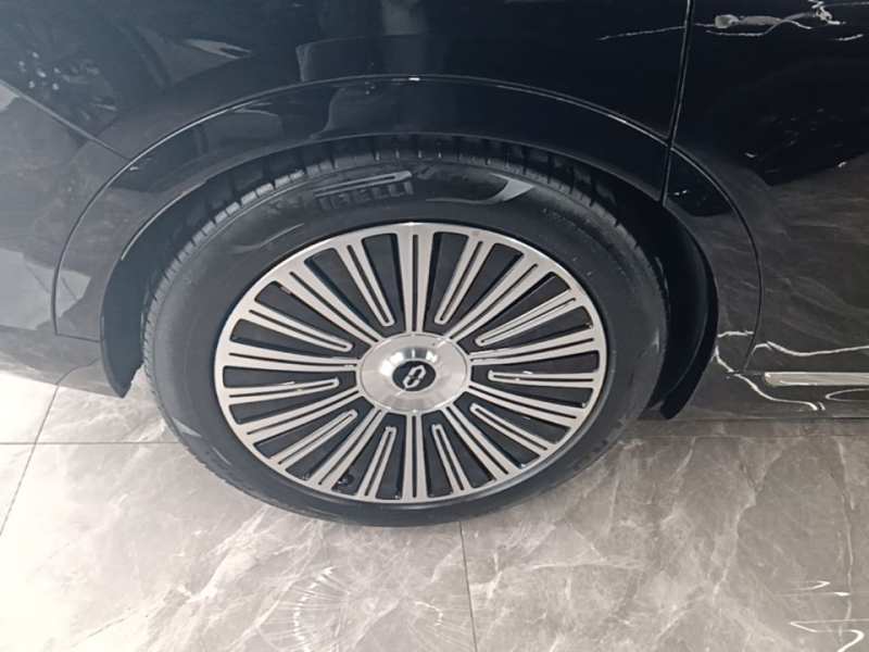 Used Hima AITO M9 2025 Extended-Range Max Version 52 kWh 5-Seater Edition — 25