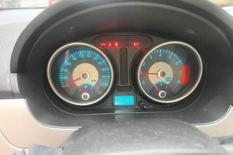 Used Buick Excelle 2013 1.5L Automatic Classic Model
