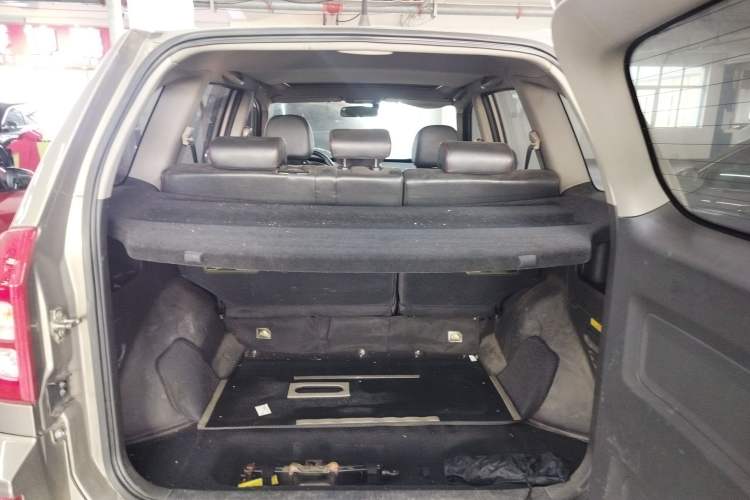 Used Chery Tiggo 3 2015 1.6L CVT ZhiShang Commemorative Edition
