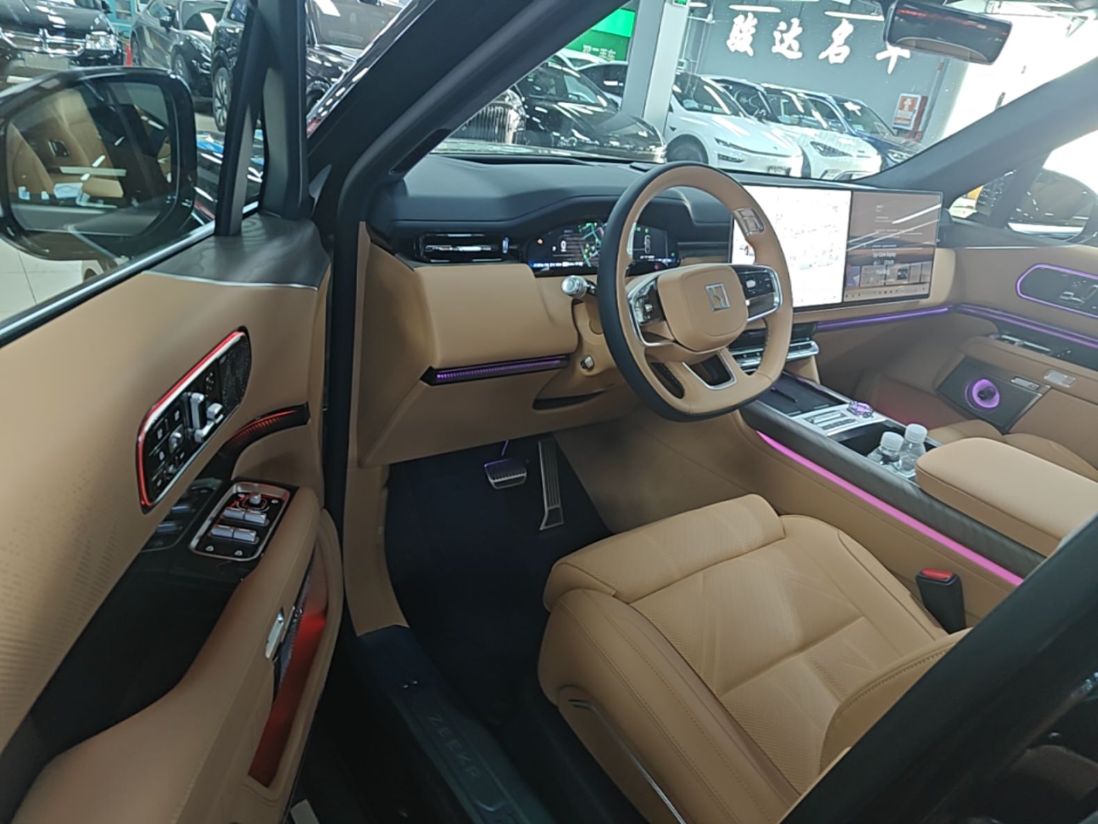 Zeekr 9X 2025 Hyper Edition 70kWh — снимка 18