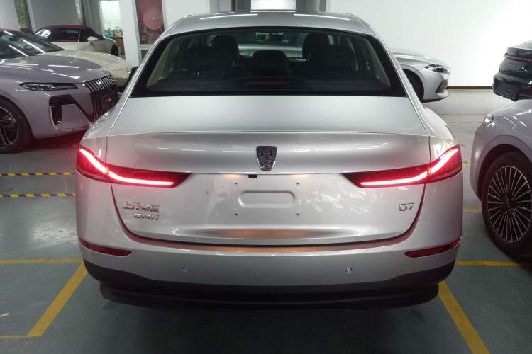 Used Roewe D7 2025 DMH 125km World Champion Edition Rear