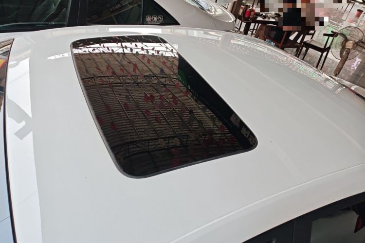 Used Chevrolet Monza 2022 320 Automatic Enjoyment Sunroof Version Roof