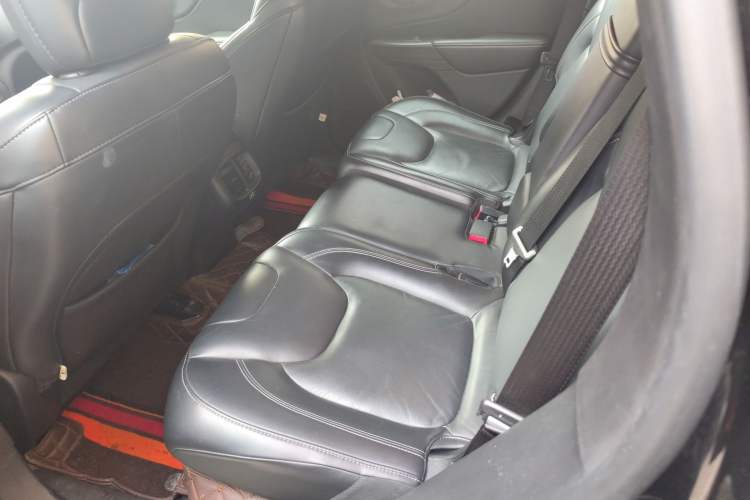 Used Jeep Cherokee 2016 2.4L Leading Edition