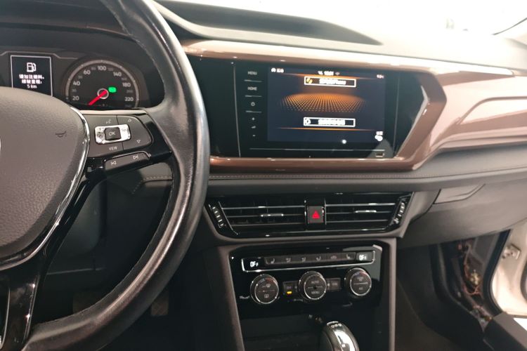 Used Volkswagen Tharu 2020 330TSI All-Wheel-Drive Luxury Edition China VI Standard