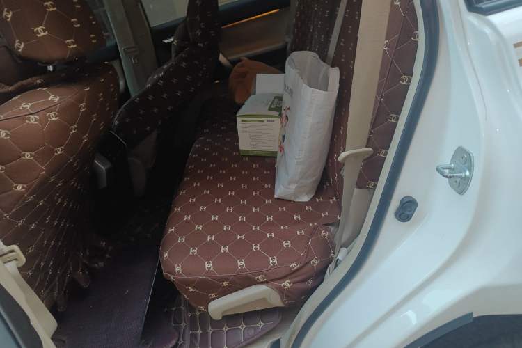 Used Toyota Prado 2010 4.0L Automatic TX-L
