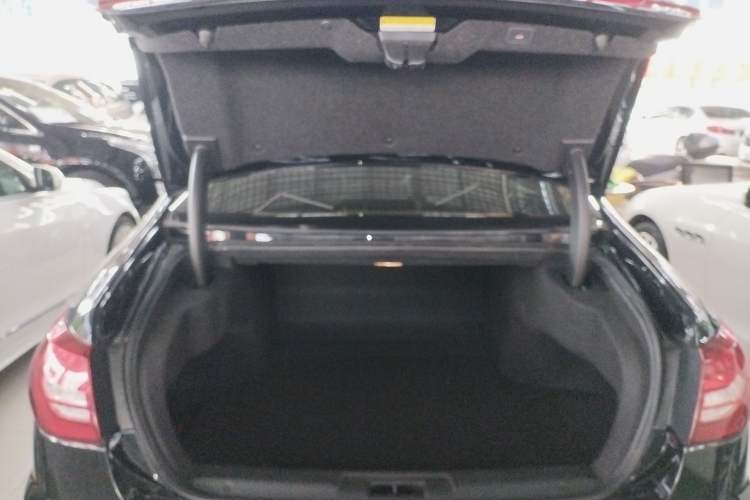 Used Hongqi H7 2018 2.0T Elite Edition
