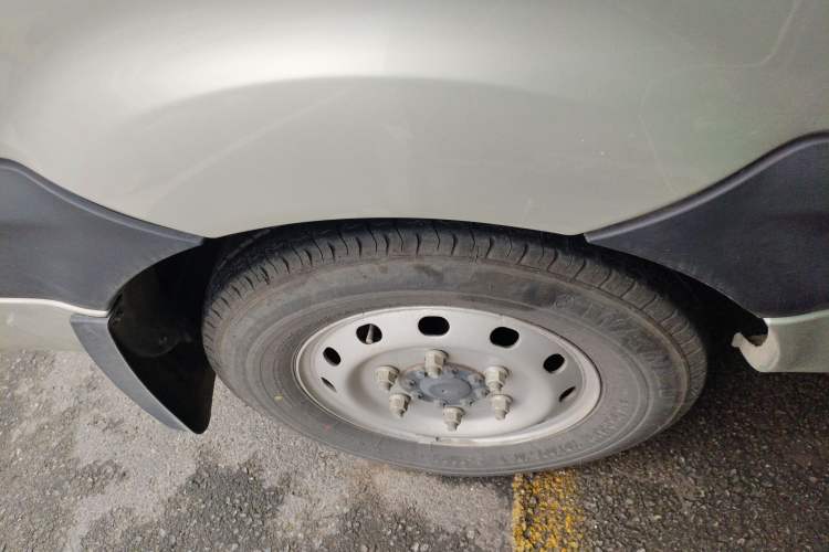 Used JAC Sunray 2024 2.5T 5-Series Express Version Single Tire 5/6/7 Seater
