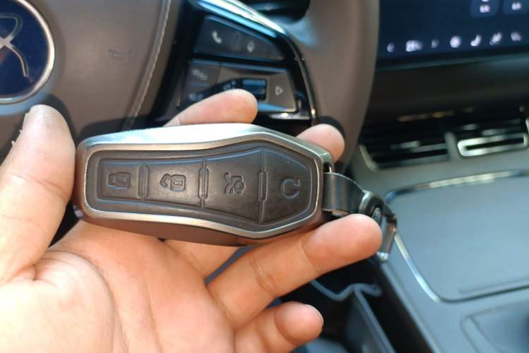 Used BYD Han 2024 DM-i Glory Edition 121KM Prestige Model