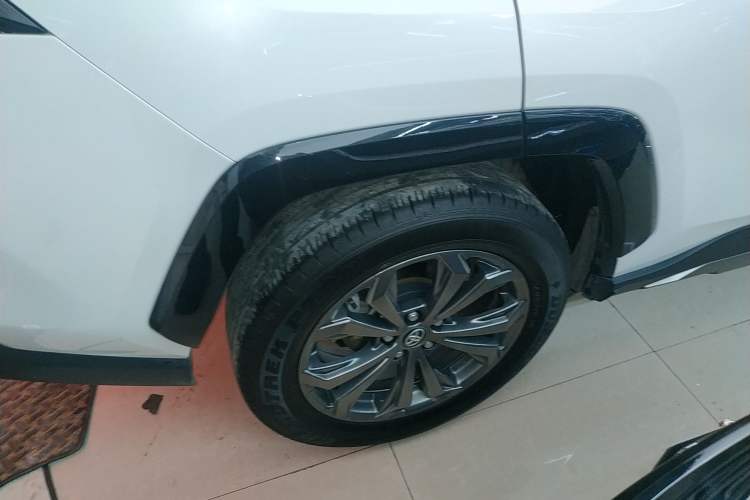 Used Toyota RAV4 2024 2.0L CVT Two-Wheel Drive Fashion Plus Edition Right Rear Wheel Hub