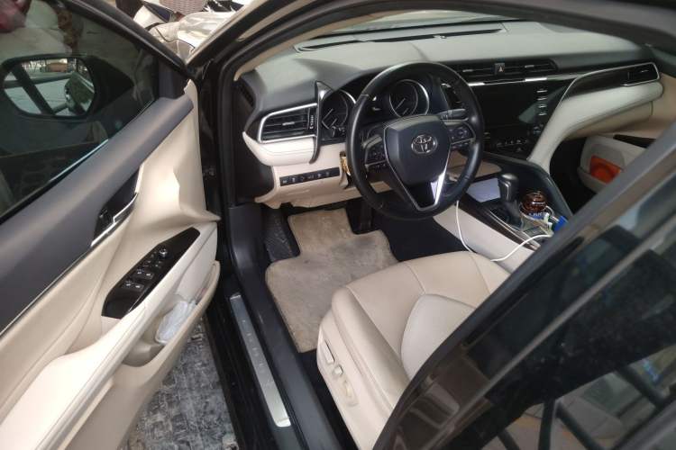 Used Toyota Camry 2018 2.5G Luxury Edition