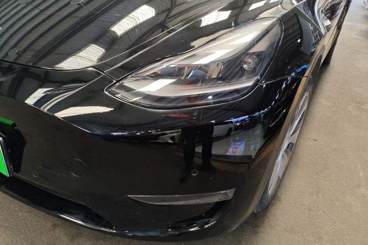 Used Tesla Model Y 2021 Long-Range All-Wheel-Drive Version
