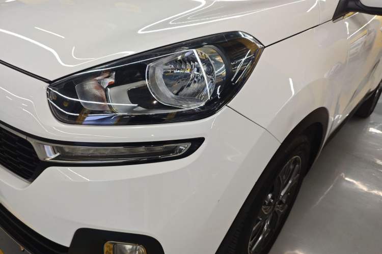 Used Kia KX3 2015 1.6L Automatic Two-Wheel Drive DLX