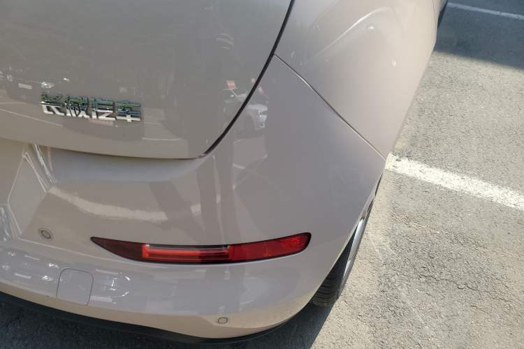 Used ORA Good Cat 2024 401 km Range Luxury Version 135 kW Right Rear Taillight