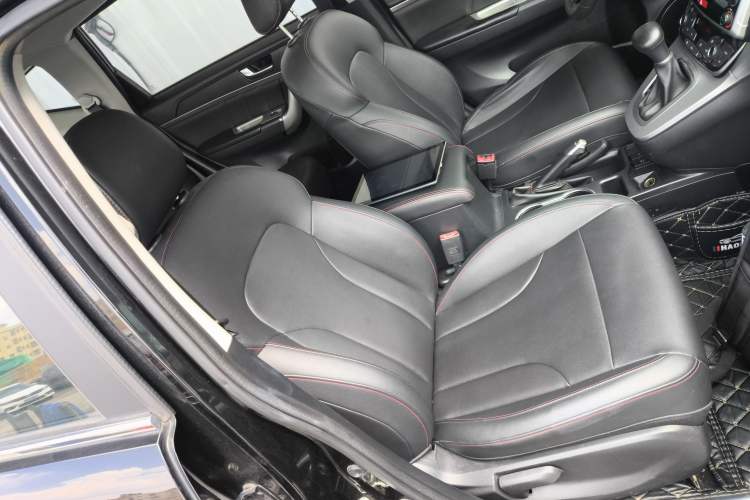 Used Haval M6 2019 1.5T DCT Two-Wheel Drive Value Edition China VI Standard