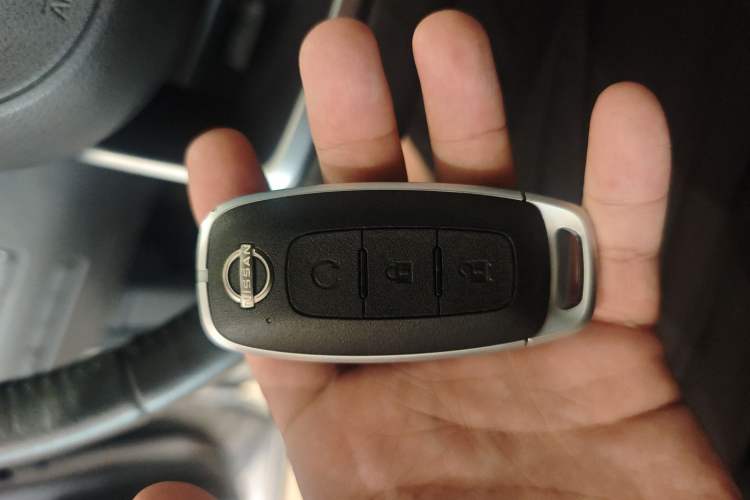 Used Nissan X-Trail 2023 e-POWER Ultra-Hybrid Dual-Motor All-Wheel-Drive Luxury Edition Vehicle Key