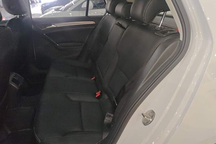 Used Volkswagen Golf 2016 1.6L Automatic Comfort Model
