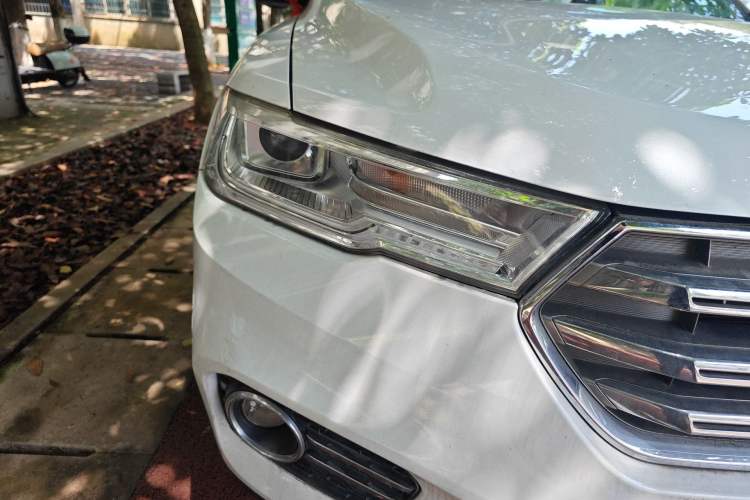 Used Haval H6 2017 Blue Label 1.5T Automatic Two-Wheel Drive Luxury Model