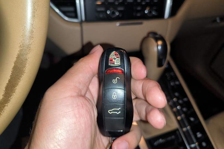 Used Porsche Macan 2014 Macan 2.0T Vehicle Key