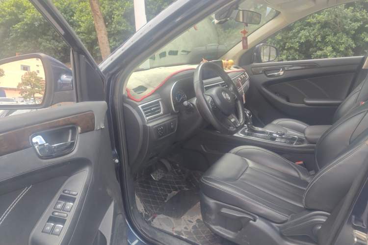 Used Dongfeng Fengon 580 2018 1.5T CVT Luxury Model
