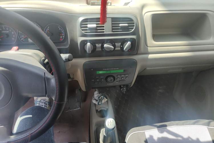 Used Suzuki Wagon R 2015 1.0L Manual Comfort Model Audio And AC Panel