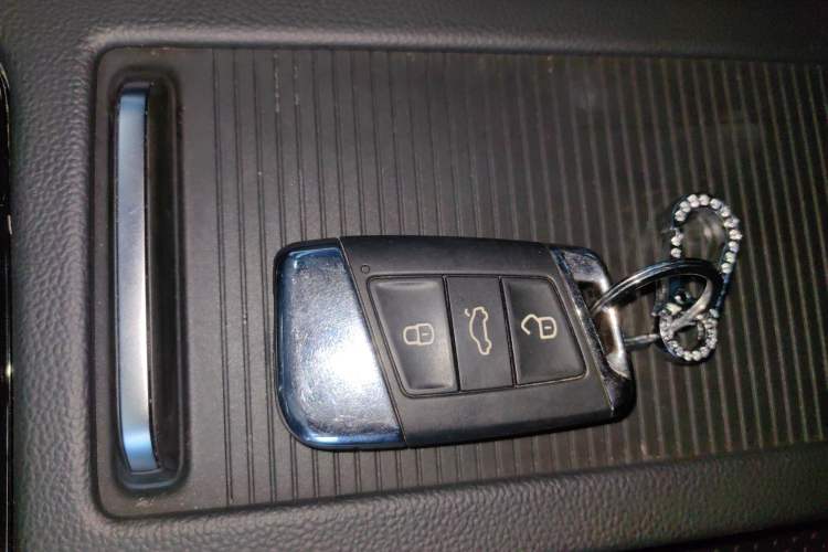 Used Volkswagen FAW-Volkswagen CC 2019 330TSI Huayan Edition China V Standard Interior 1