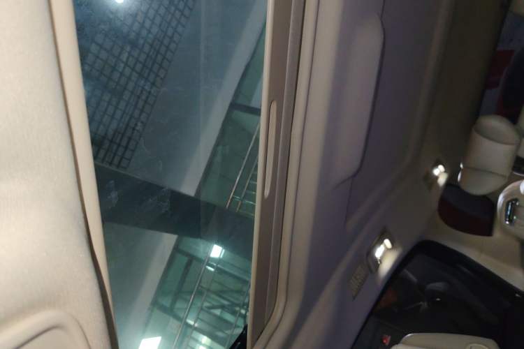 Used Buick GL8 2023 ES Lu Zun Deluxe Model
