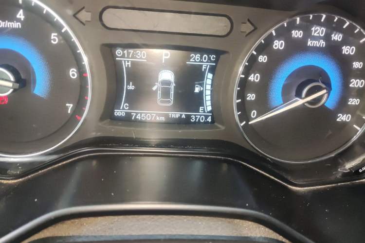 Used Dongfeng Fengon 580 2017 1.5T CVT Luxury Model