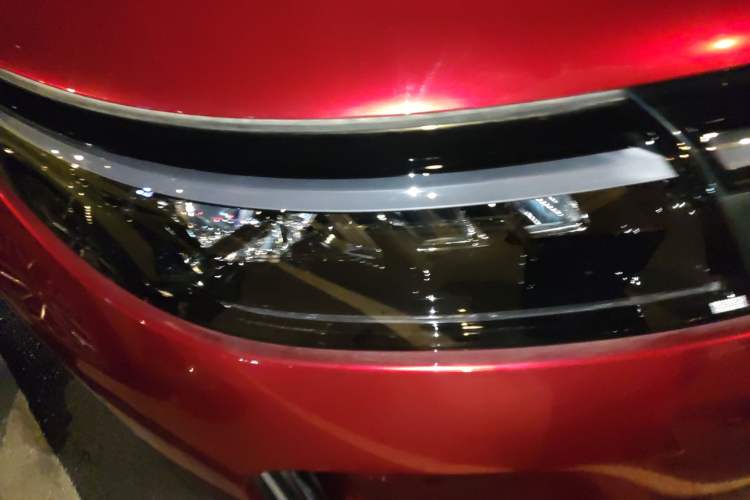 Used Hima AITO M7 2024 1.5T Rear-Drive Plus Version 5 Seats Right Front Headlight