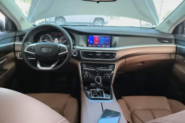 Used Geely Auto Emgrand GT 2017 2.4L Comfort Model Audio And AC Panel