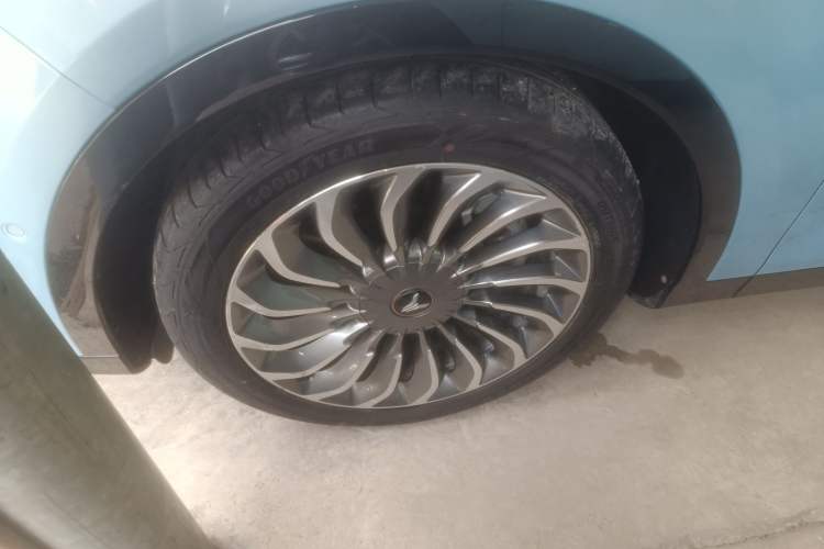 Used VOYAH FREE 2021 Four-Wheel Drive Extended-Range First Edition Commemorative Edition Exclusive Luxury Package Exterior 4