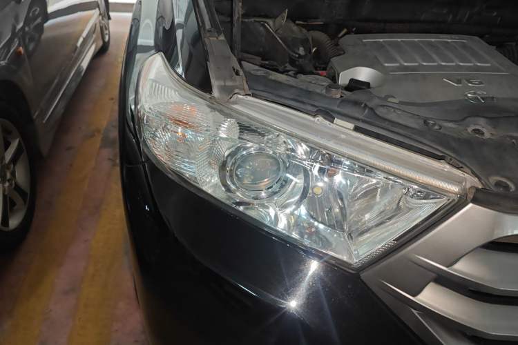 Used Toyota Highlander 2012 3.5L 4x4 7-Seater Luxury Edition Right Front Headlight