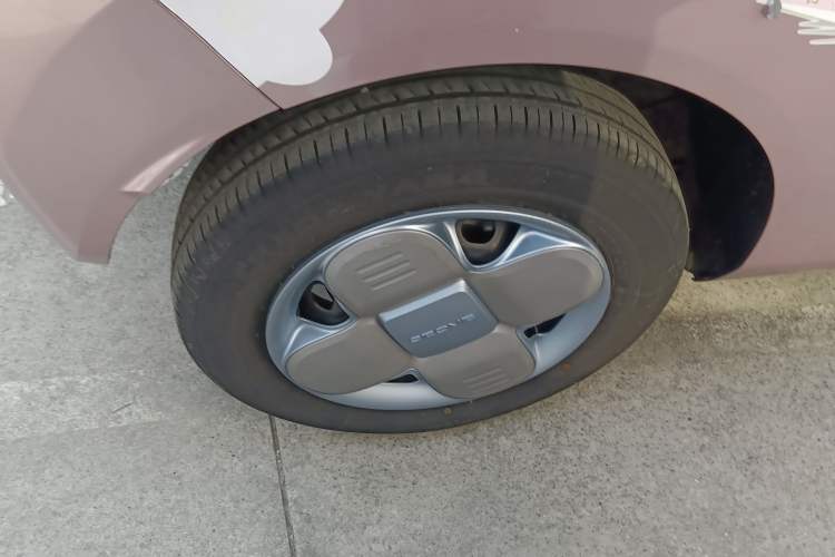 Used Geely Galaxy Panda 2023 Panda Mini 200km Endurance Bear