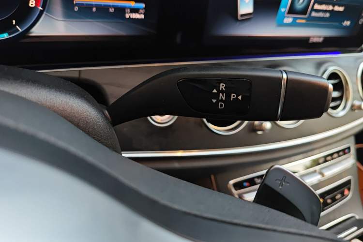 Used Mercedes-Benz E-Class 2020 Restyled E 300 L Sporty and Stylish Edition
