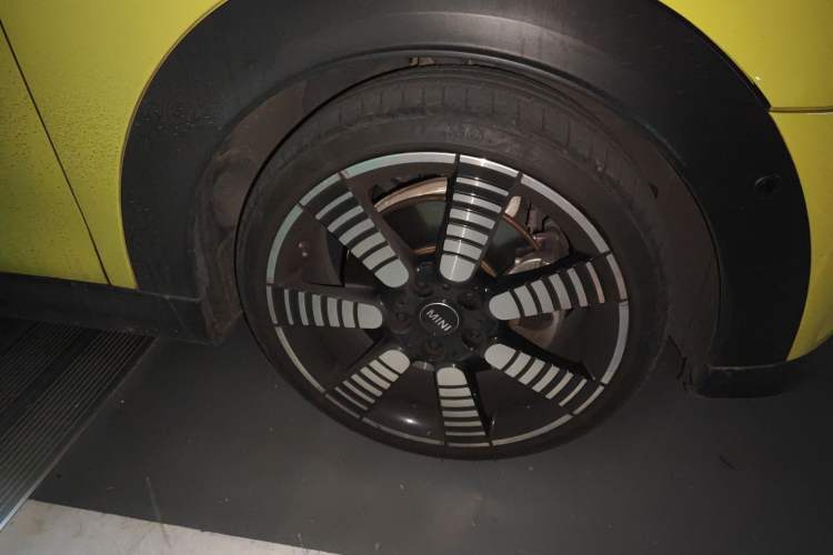 Used MINI MINI 2023 2.0T COOPER S CABRIO Artist