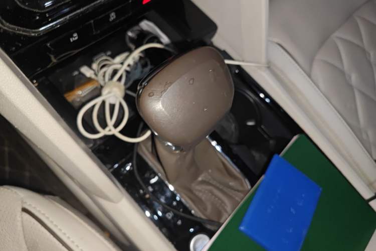 Used Volkswagen Viloran 2020 380TSI Prestige Edition
