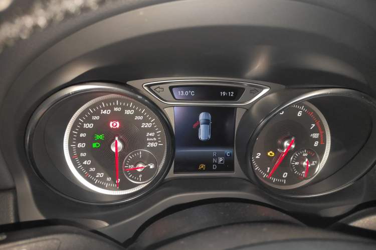 Used Mercedes-Benz GLA 2017 GLA 220 4MATIC Fashion Model