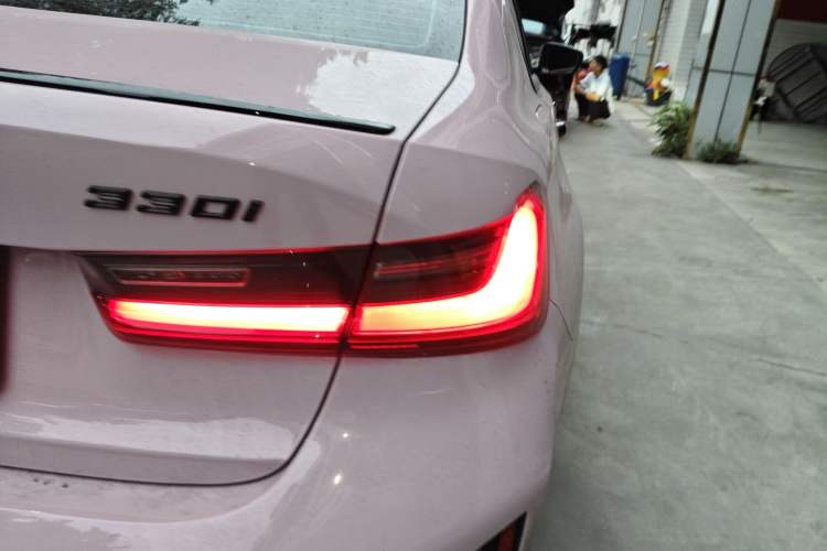 Used BMW 3 Series 2023 330i M Sport Night Edition Package
