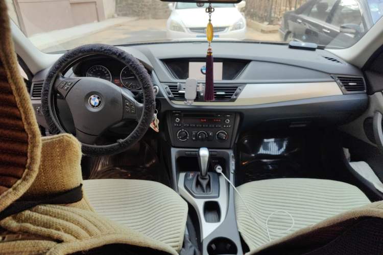 Used BMW X1 2012 sDrive18i Fashion Model
