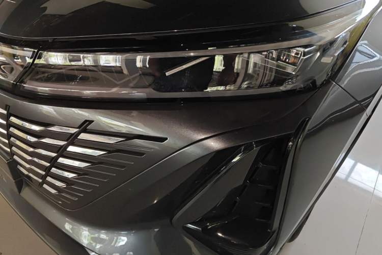 Used CHANGAN CS75 PLUS 2023 3rd Generation 1.5T Automatic Prestige Model
