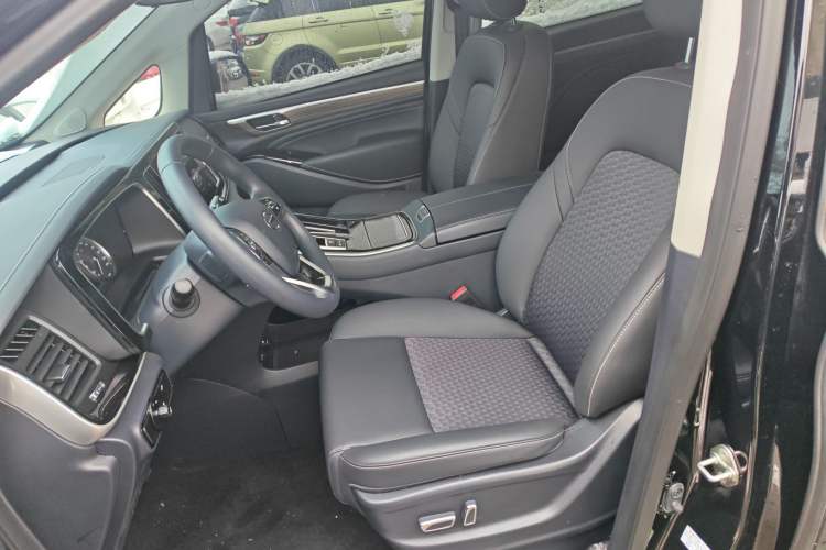 Used GAC Trumpchi M8 2024 Lingxiu Series 390T Luxury Edition
