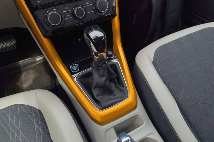 Used Volkswagen T-Cross 2020 1.5L Automatic Comfort Edition Gear Lever