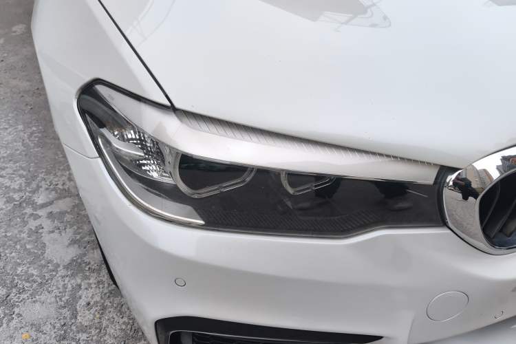 Used BMW 5 Series 2019 Restyled 525Li M Sport Package Right Front Headlight